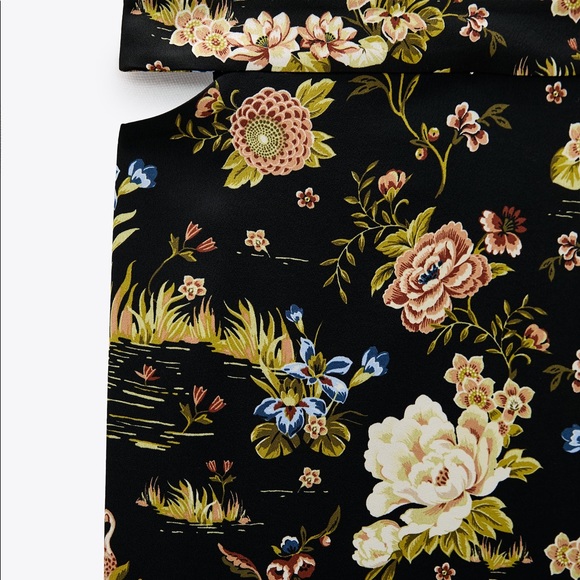 ZARA Floral Cut Out Skirt BNWT - Picture 5 of 5